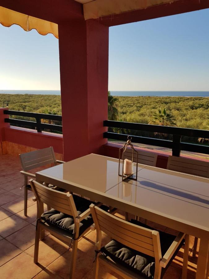 Bonito Apartamento En Primera Linea De Playa *